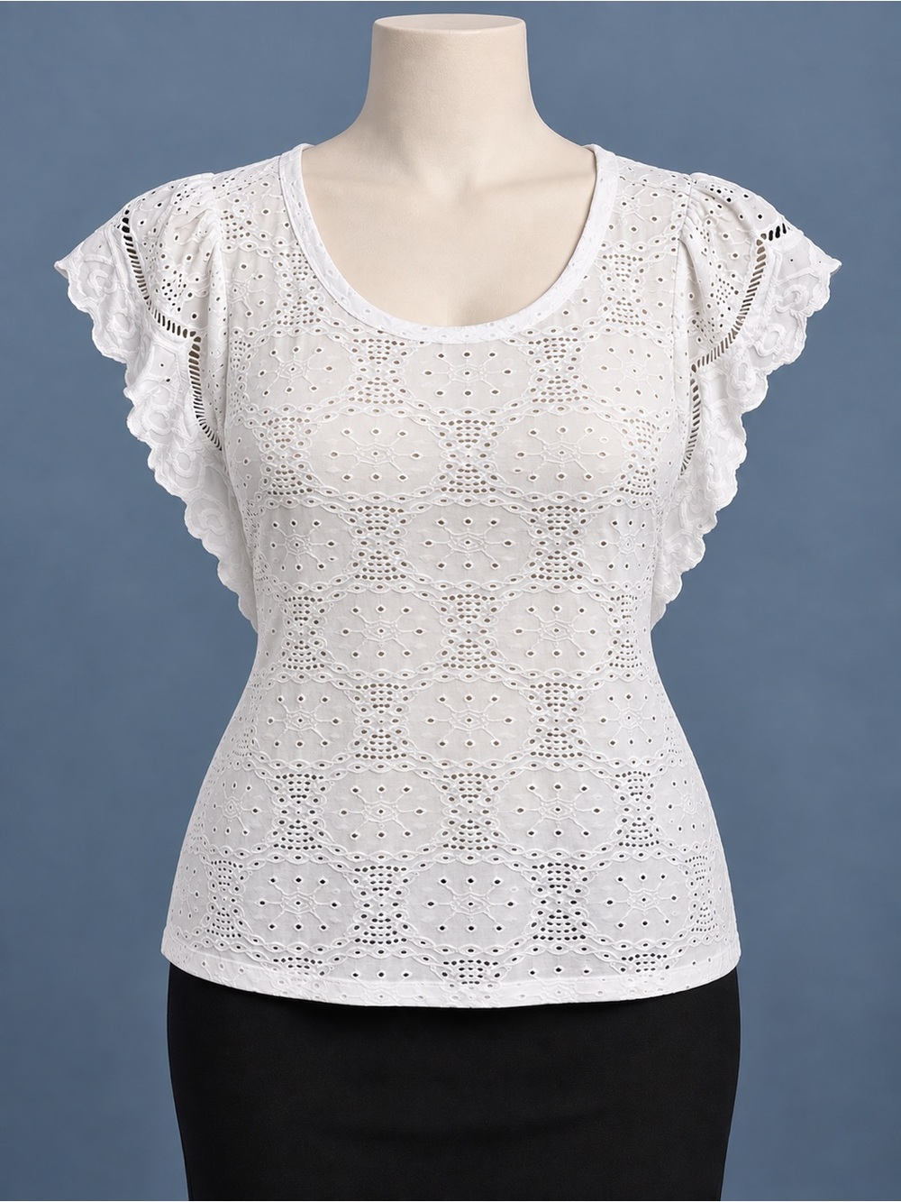 URBAN Romantics White Eyelet Flutter Sleeve Camisole